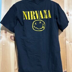 Vintage Style Nirvana Grunge Graphic T-Shirt - Men's Large